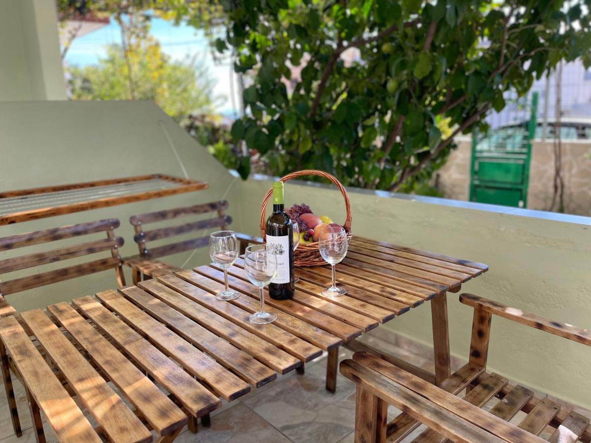 Villa 12 Sarandë Esterno foto
