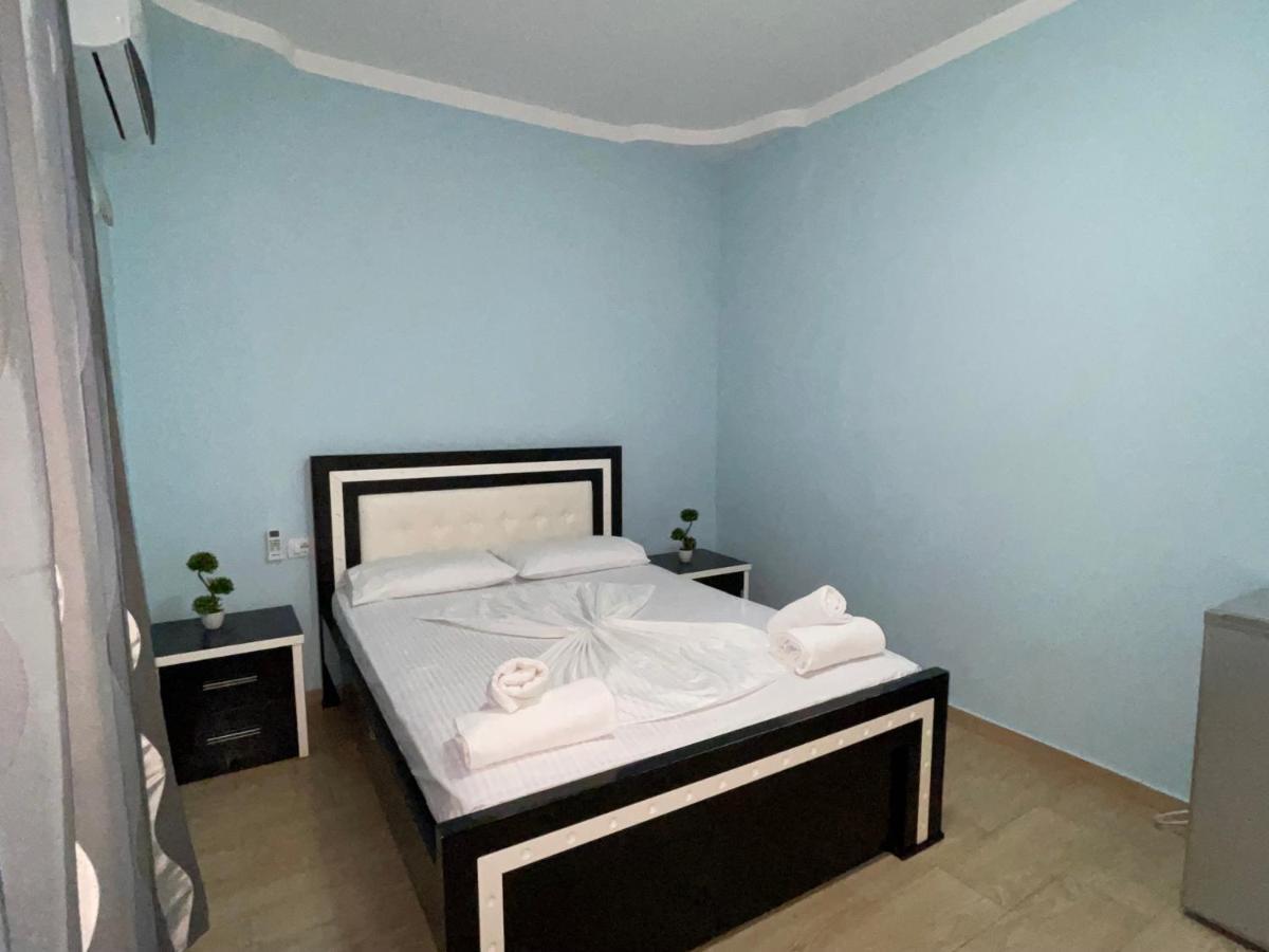 Villa 12 Sarandë Esterno foto