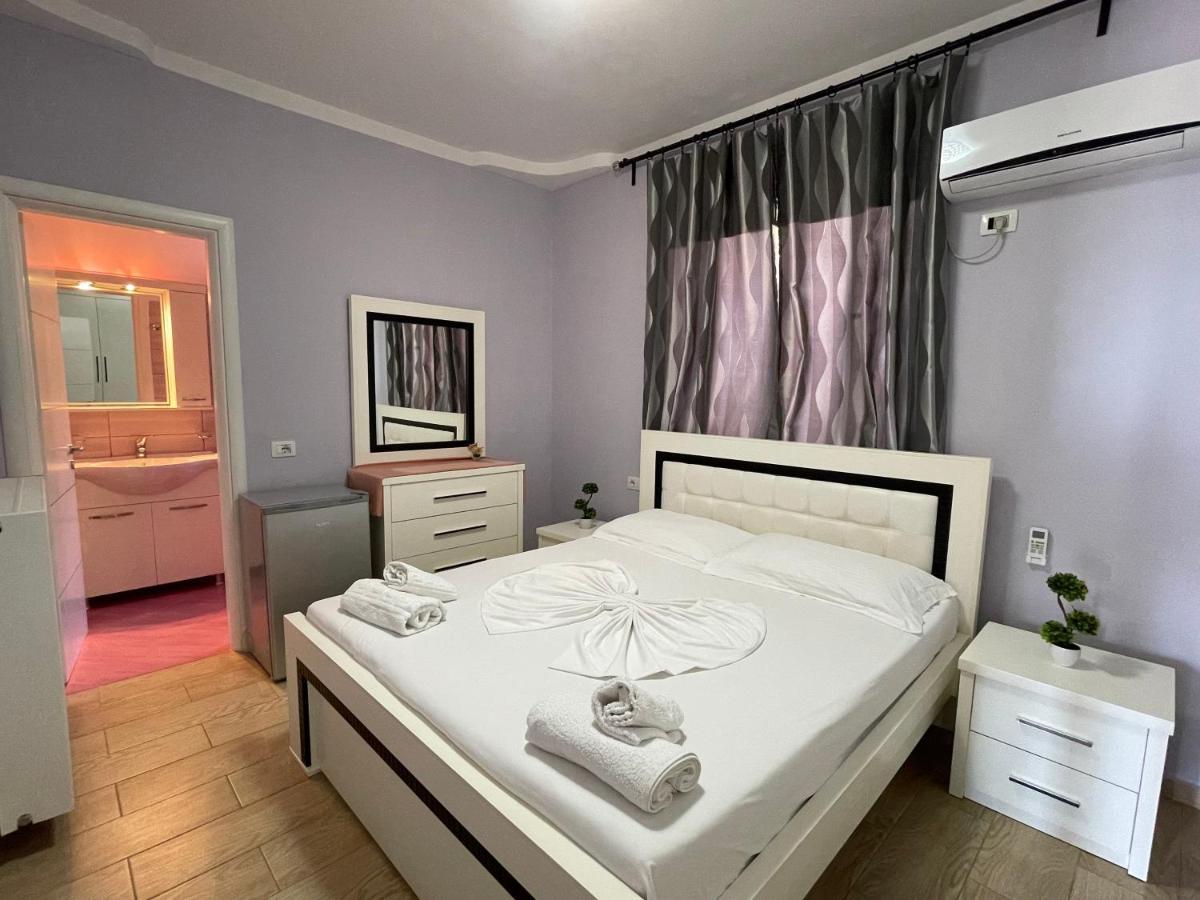 Villa 12 Sarandë Esterno foto