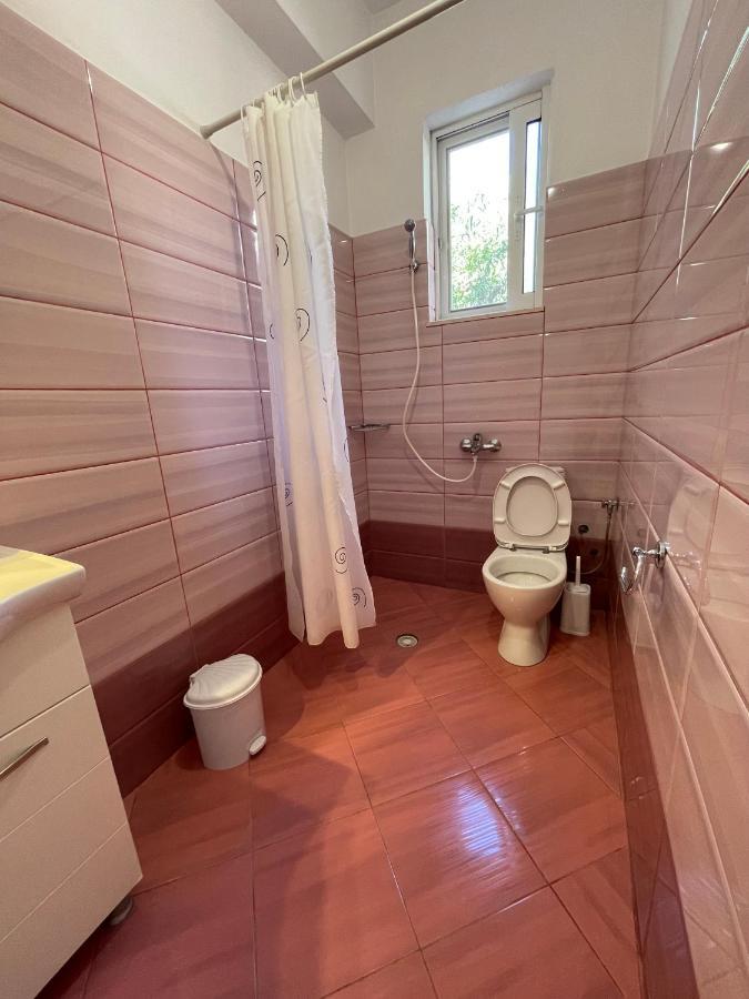 Villa 12 Sarandë Esterno foto