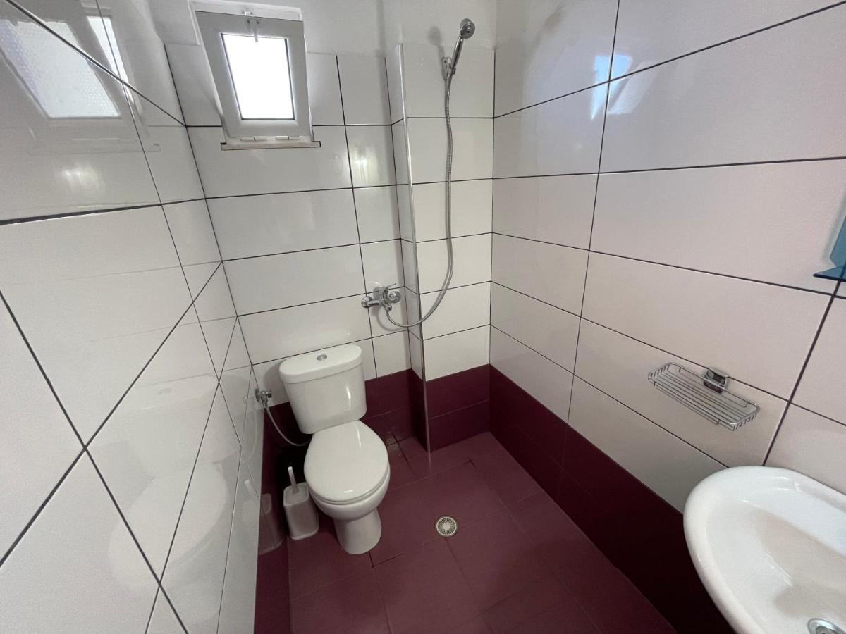 Villa 12 Sarandë Esterno foto