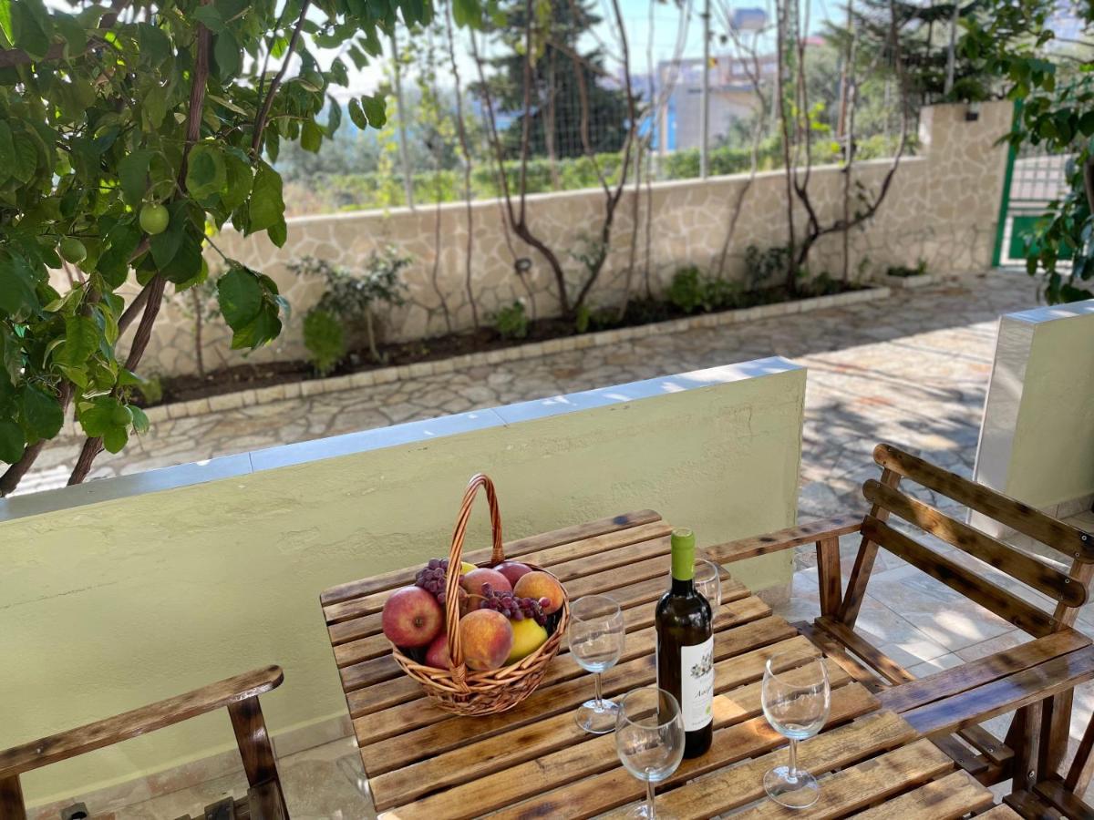 Villa 12 Sarandë Esterno foto