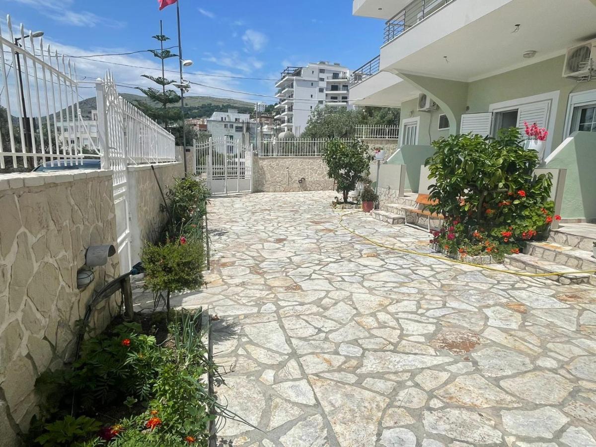 Villa 12 Sarandë Esterno foto